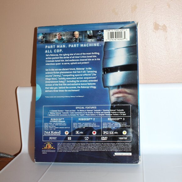 Robocop Trilogy DVD Set - Picture 2 of 2